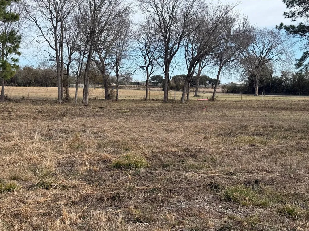 32186 Howell Road Waller, TX 77484