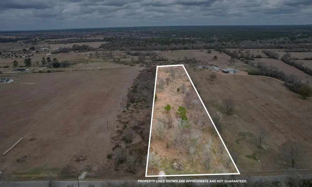 32186 Howell Road Waller, TX 77484
