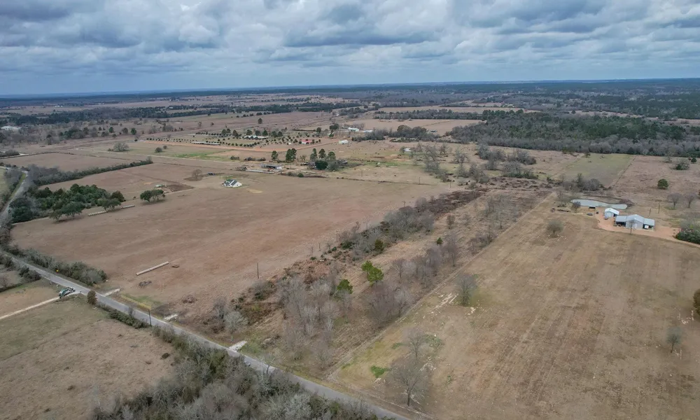 32186 Howell Road Waller, TX 77484