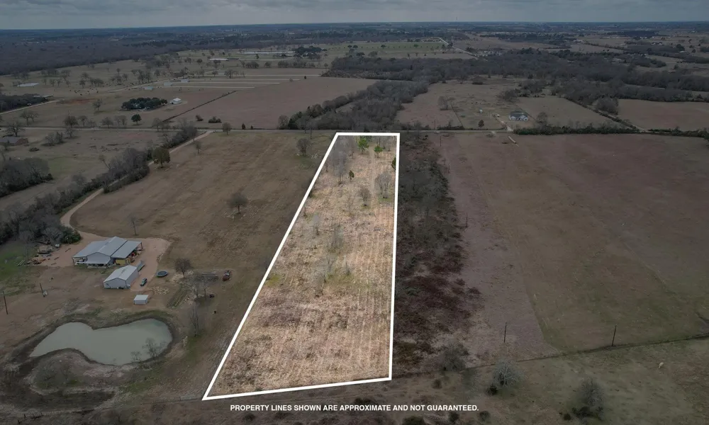32186 Howell Road Waller, TX 77484