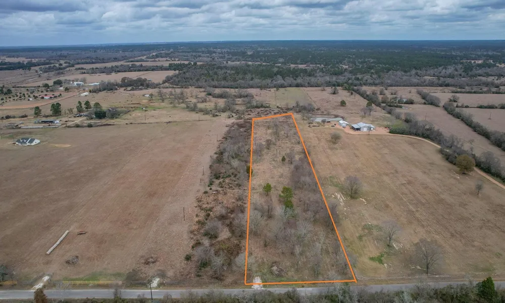 32186 Howell Road Waller, TX 77484