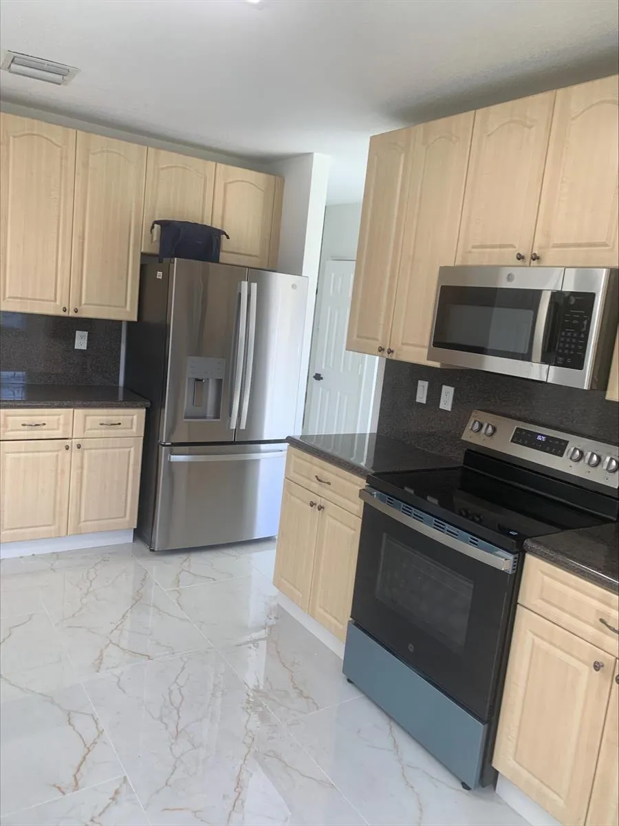 20901 SW 88TH COURT Cutler Bay, FL 33189