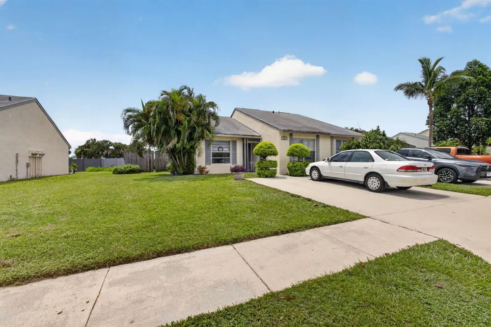 262 Palmetto Court Jupiter, FL 33458