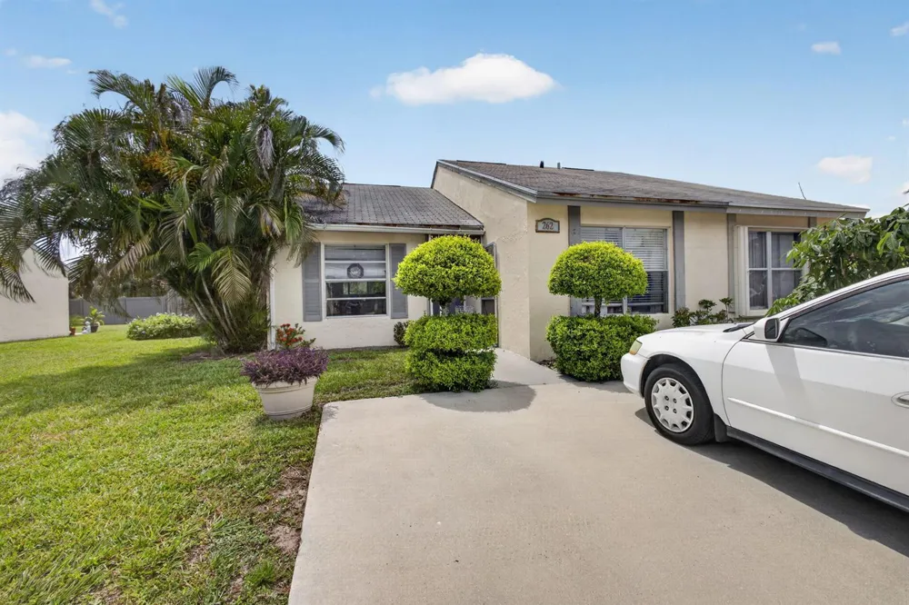 262 Palmetto Court Jupiter, FL 33458