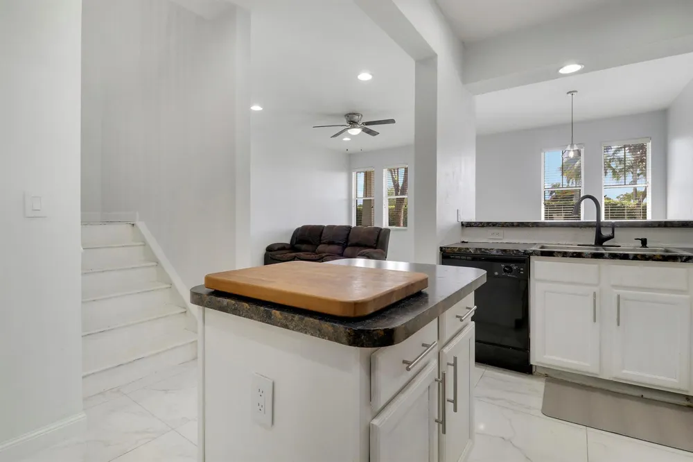 880 Millbrae Court #3 West Palm Beach, FL 33401