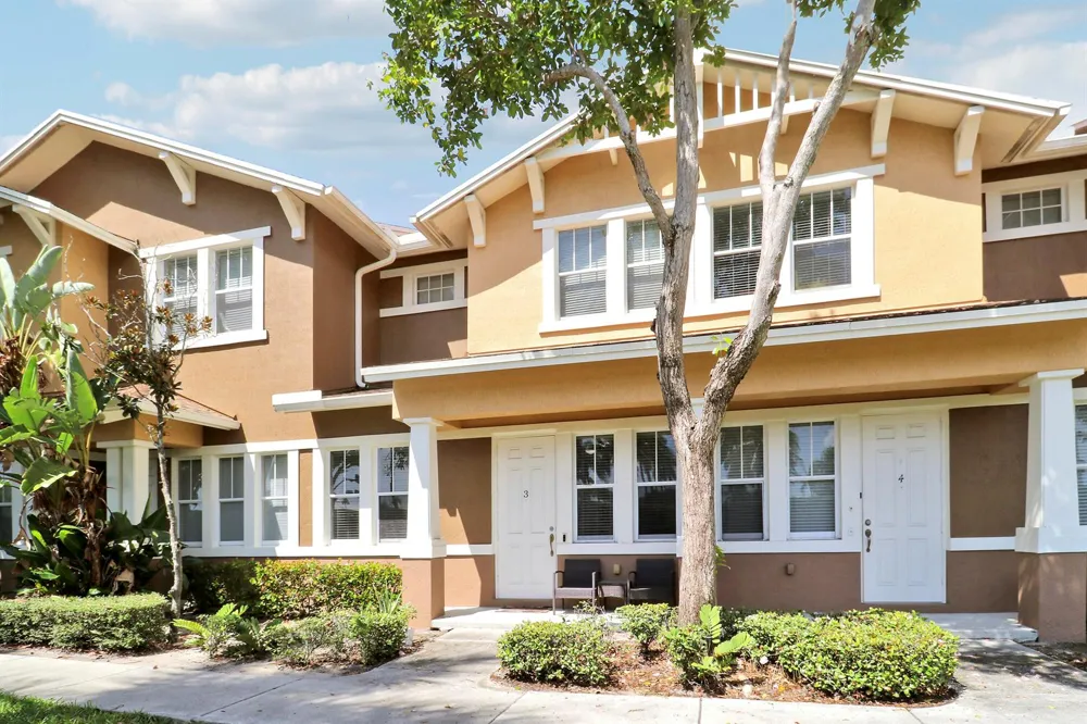 880 Millbrae Court #3 West Palm Beach, FL 33401