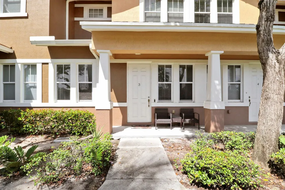 880 Millbrae Court #3 West Palm Beach, FL 33401