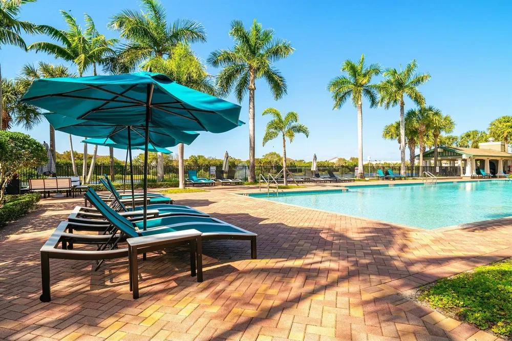 880 Millbrae Court #3 West Palm Beach, FL 33401