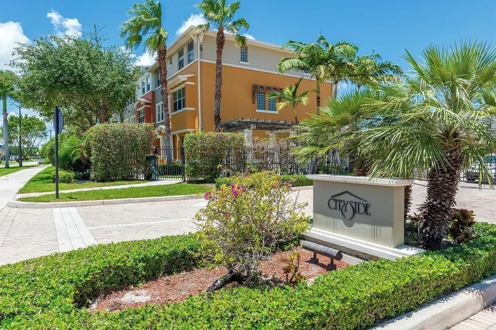 880 Millbrae Court #3 West Palm Beach, FL 33401
