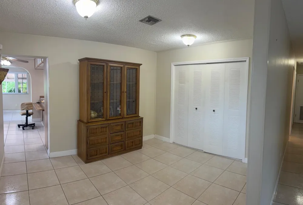 1117 NE 23RD STREET Belle Glade, FL 33430