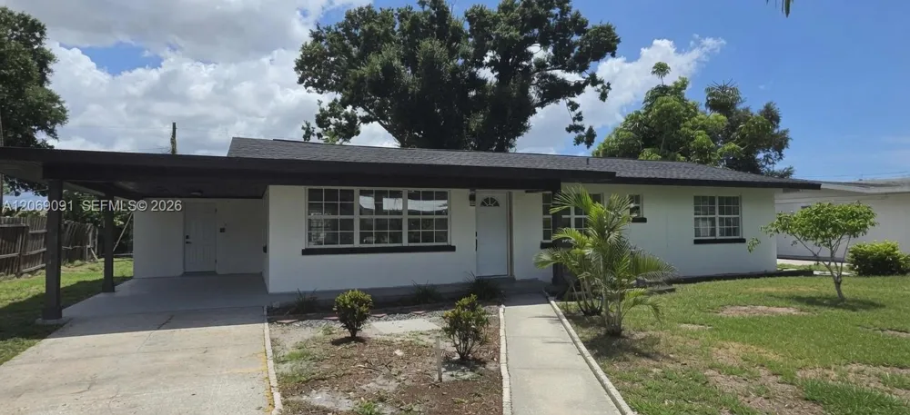 Address Not Shown Bradenton, FL 34205