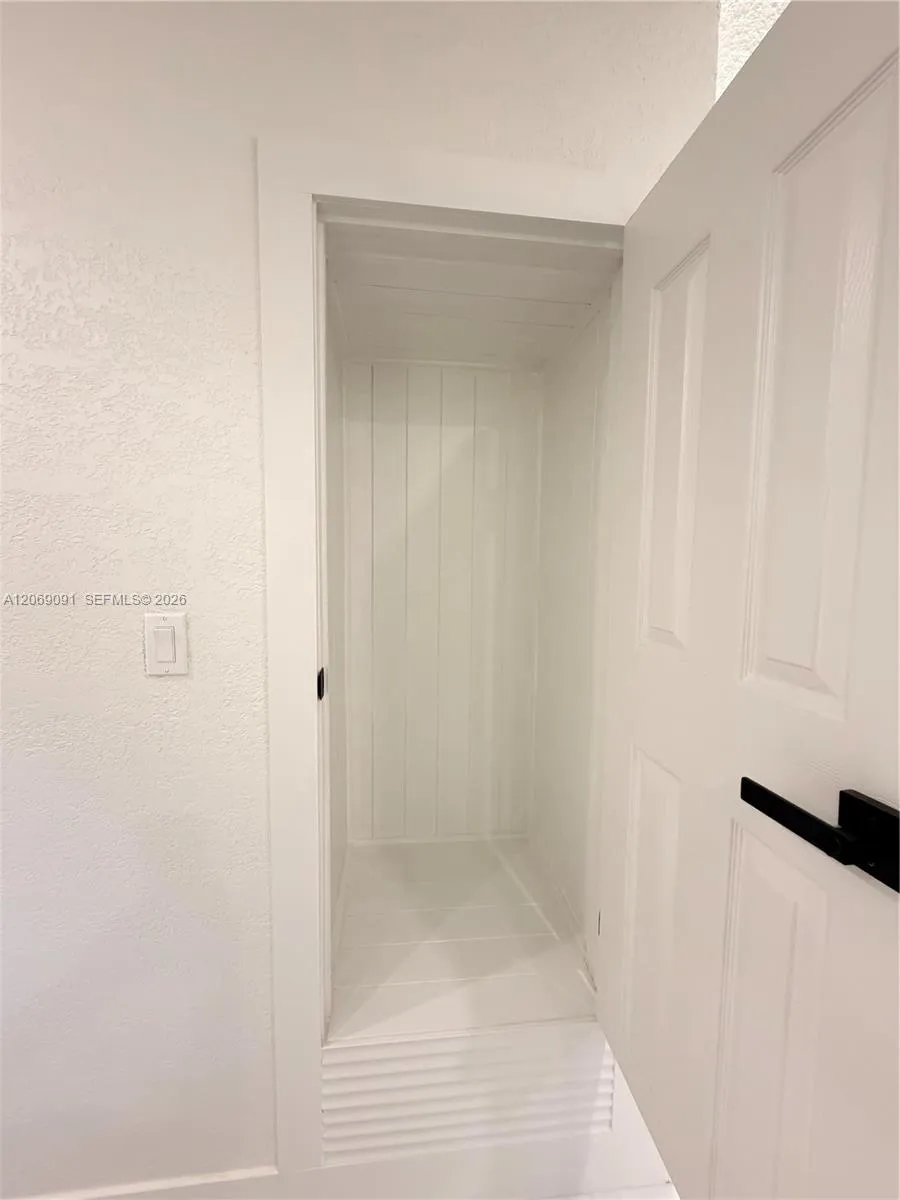 Address Not Shown Bradenton, FL 34205