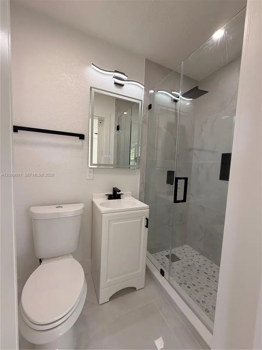 Address Not Shown Bradenton, FL 34205