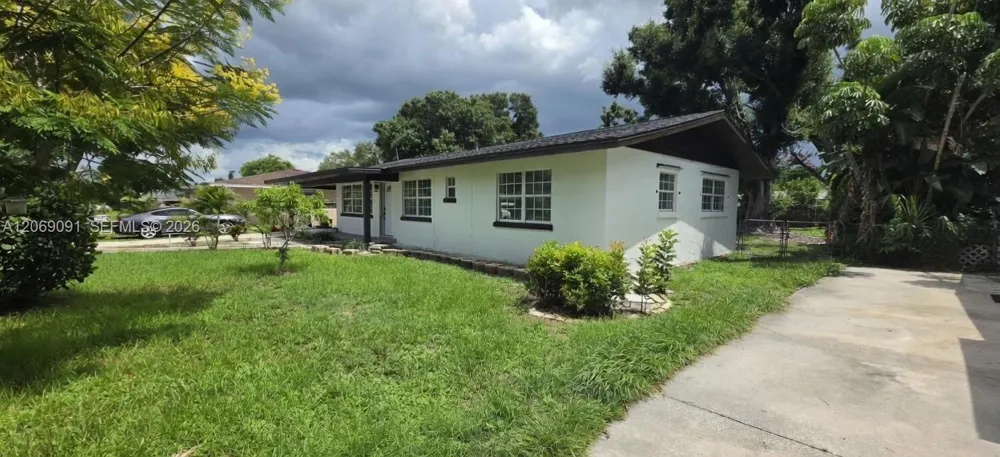 Address Not Shown Bradenton, FL 34205
