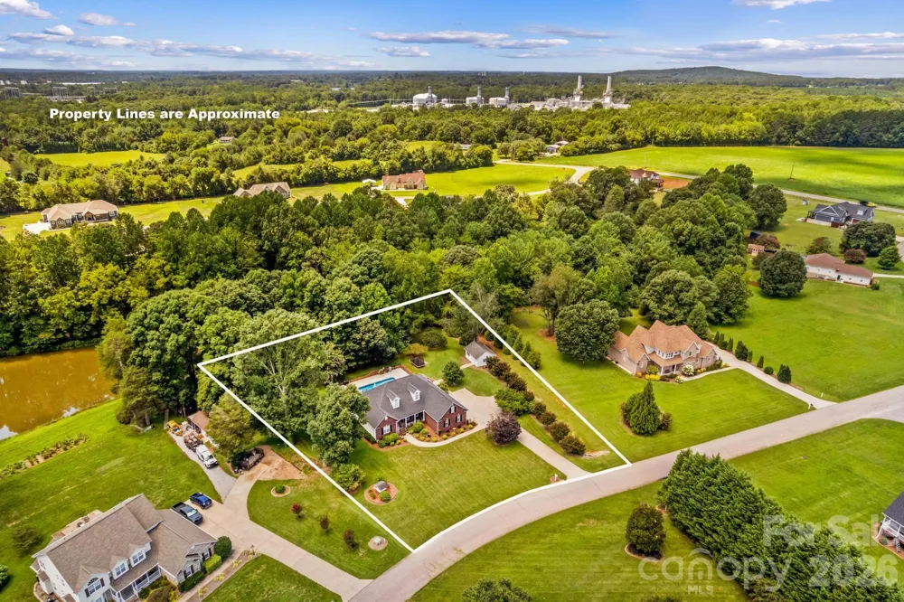 276 Falcon Crest Lane Salisbury, NC 28147