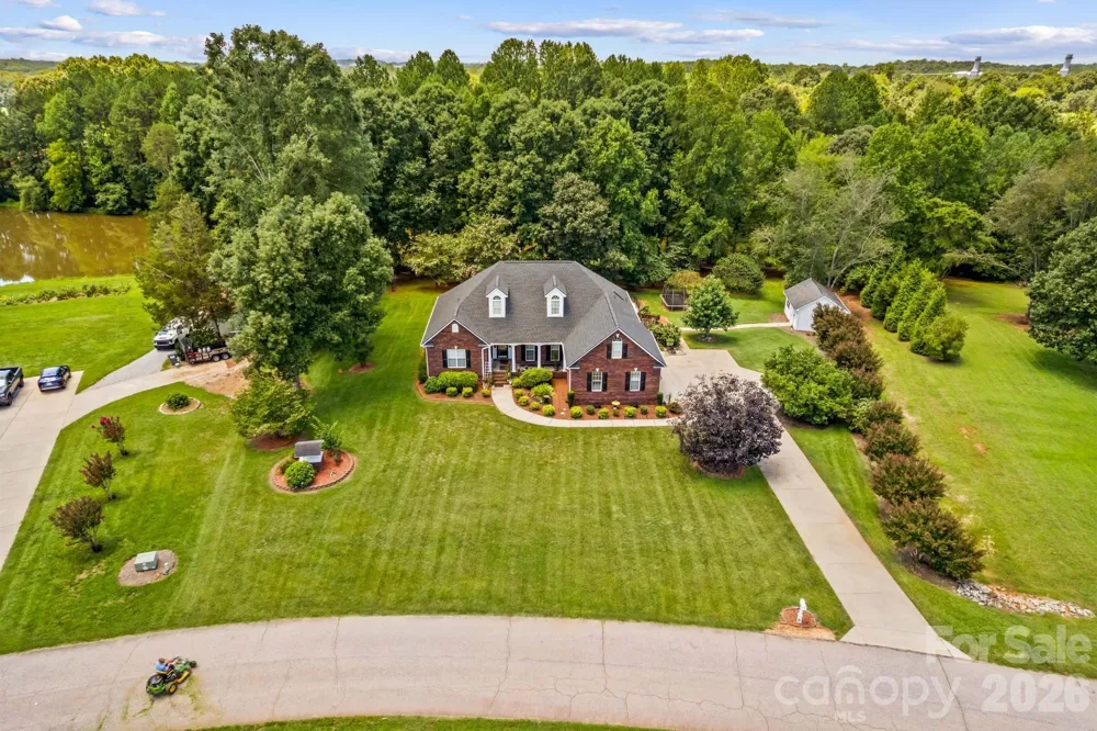 276 Falcon Crest Lane Salisbury, NC 28147