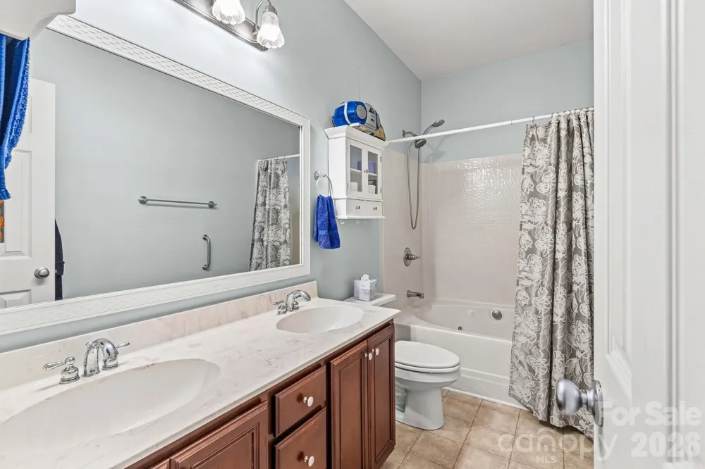 276 Falcon Crest Lane Salisbury, NC 28147