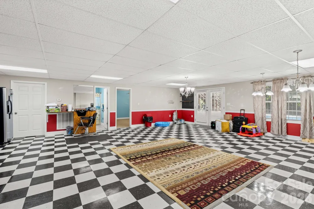 276 Falcon Crest Lane Salisbury, NC 28147