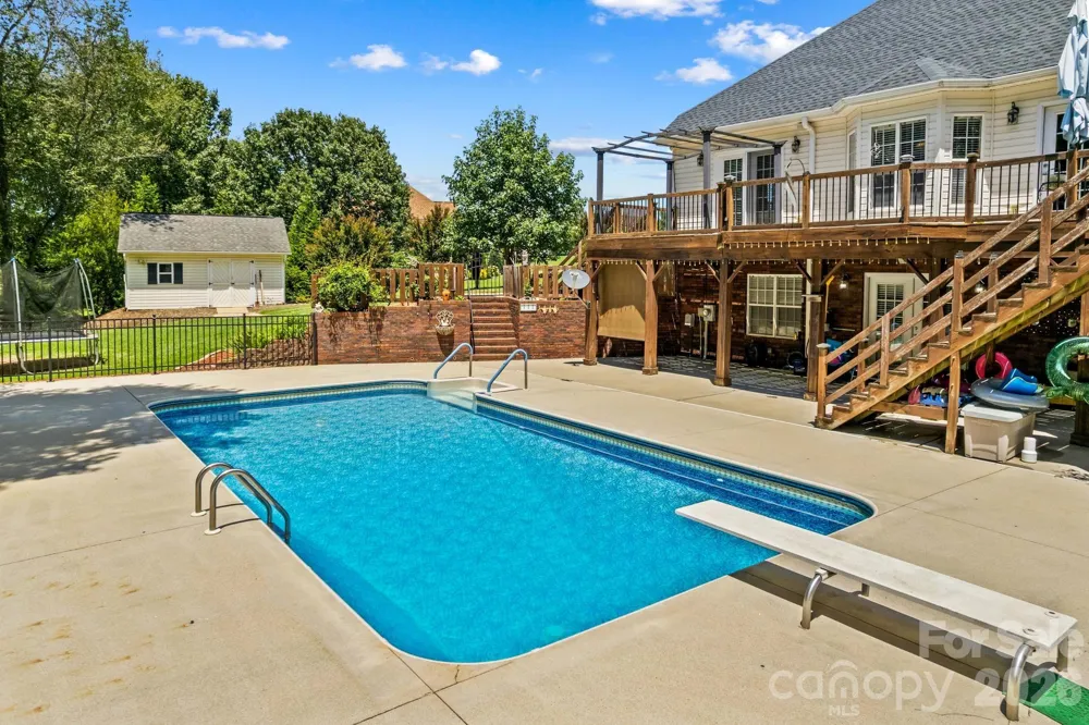 276 Falcon Crest Lane Salisbury, NC 28147