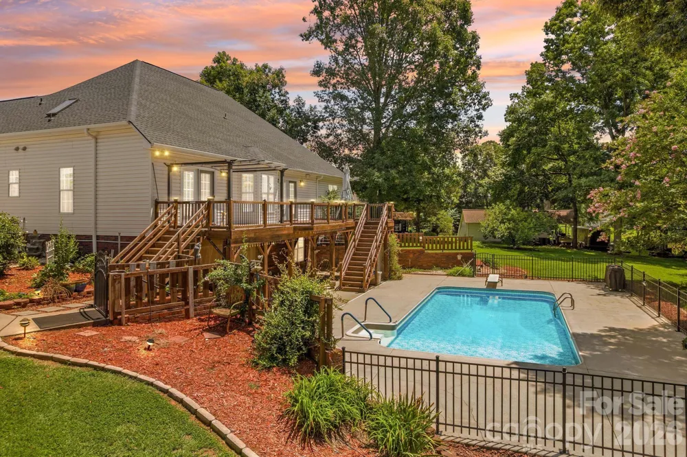 276 Falcon Crest Lane Salisbury, NC 28147