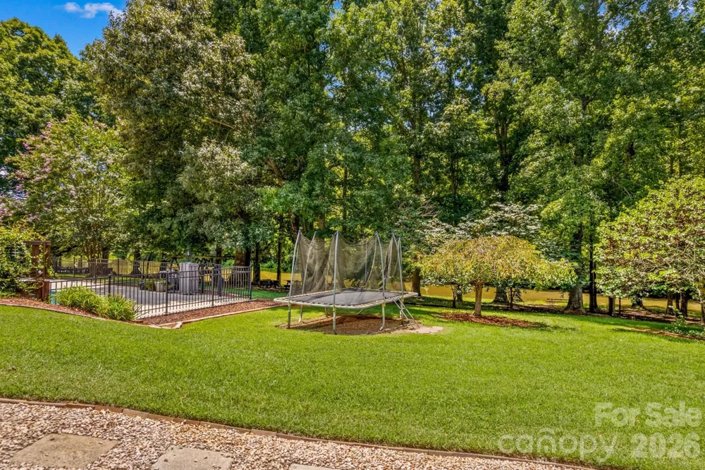 276 Falcon Crest Lane Salisbury, NC 28147