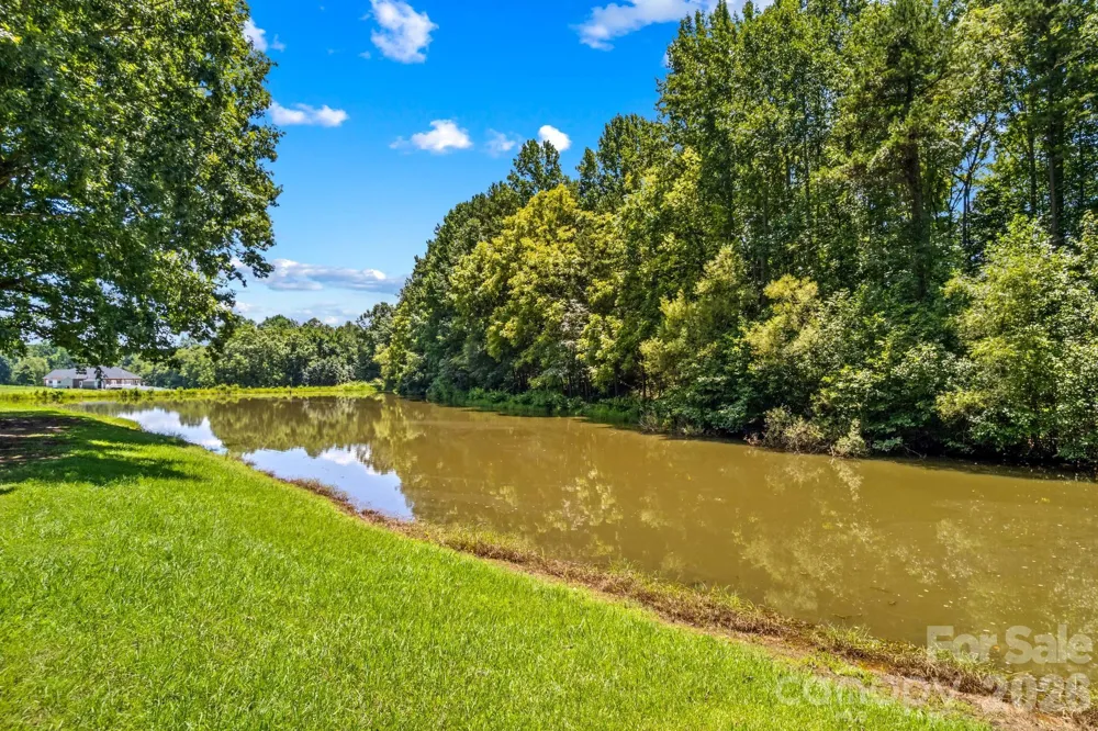 276 Falcon Crest Lane Salisbury, NC 28147