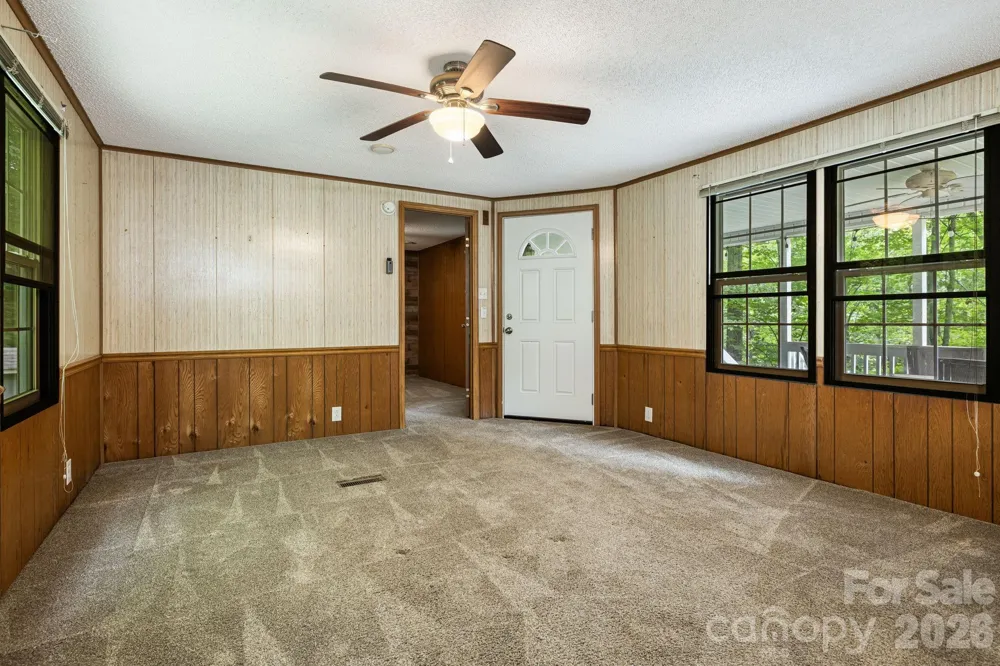 1903 Old Mountain Road Mars Hill, NC 28753