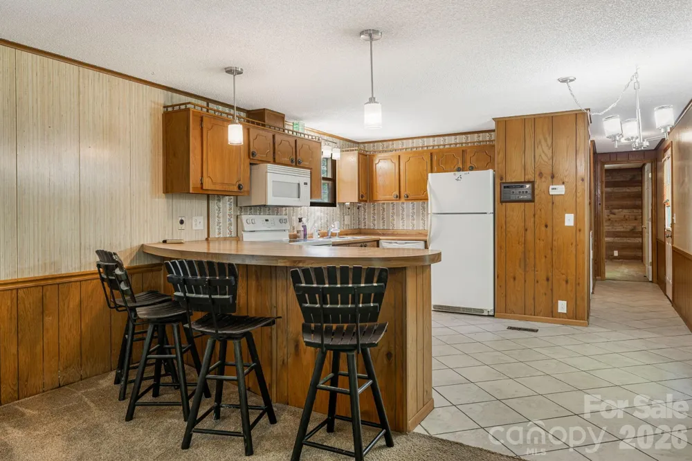 1903 Old Mountain Road Mars Hill, NC 28753