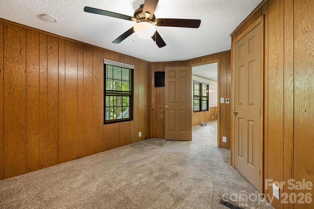 1903 Old Mountain Road Mars Hill, NC 28753