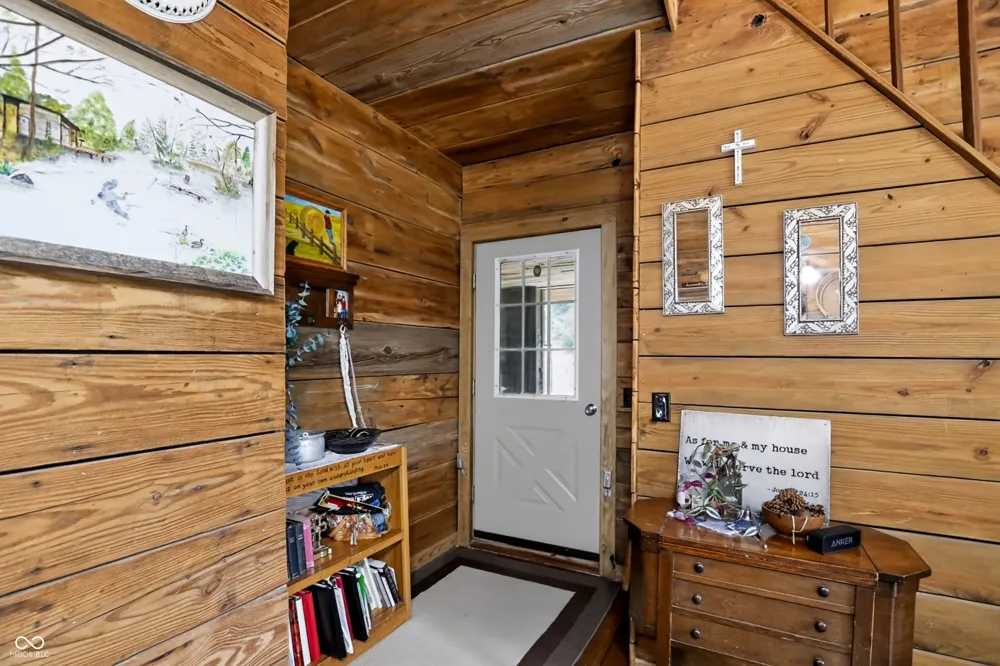 11650 75 W Alexandria, IN 46001