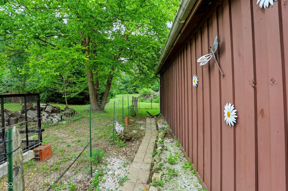 11650 75 W Alexandria, IN 46001