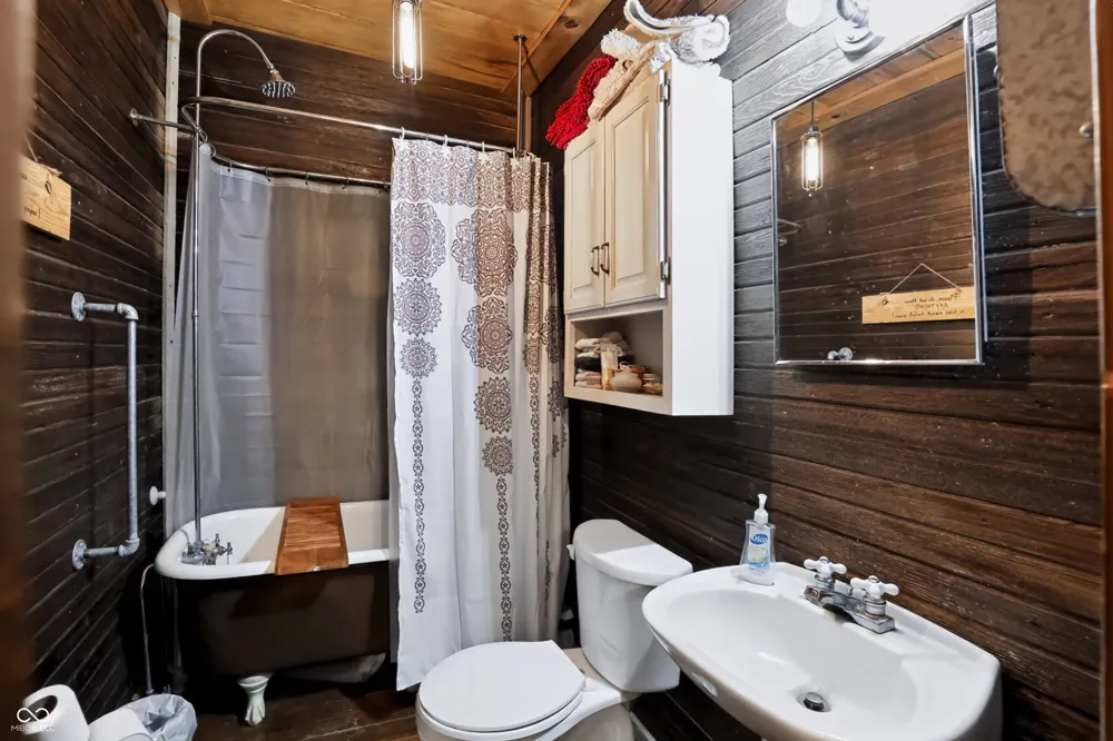 11650 75 W Alexandria, IN 46001
