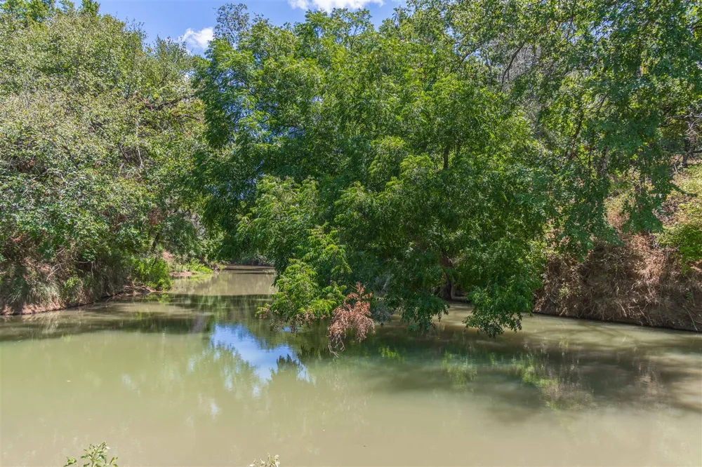3800 Forest Hill Drive Brownwood, TX 76801