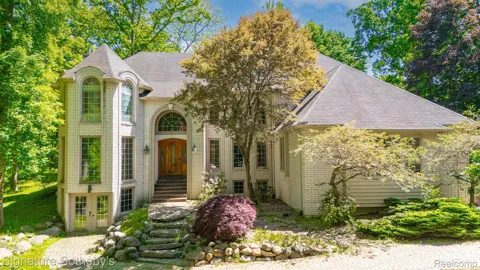 2855 Cranbrook Ridge Court