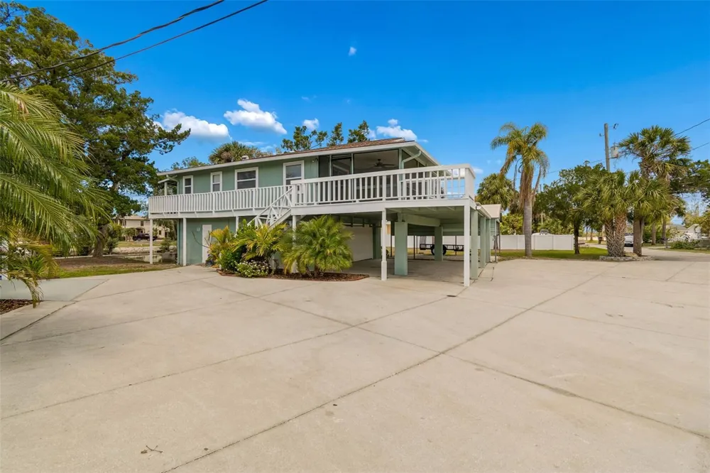 14539 COFFEY LANE Hudson, FL 34667