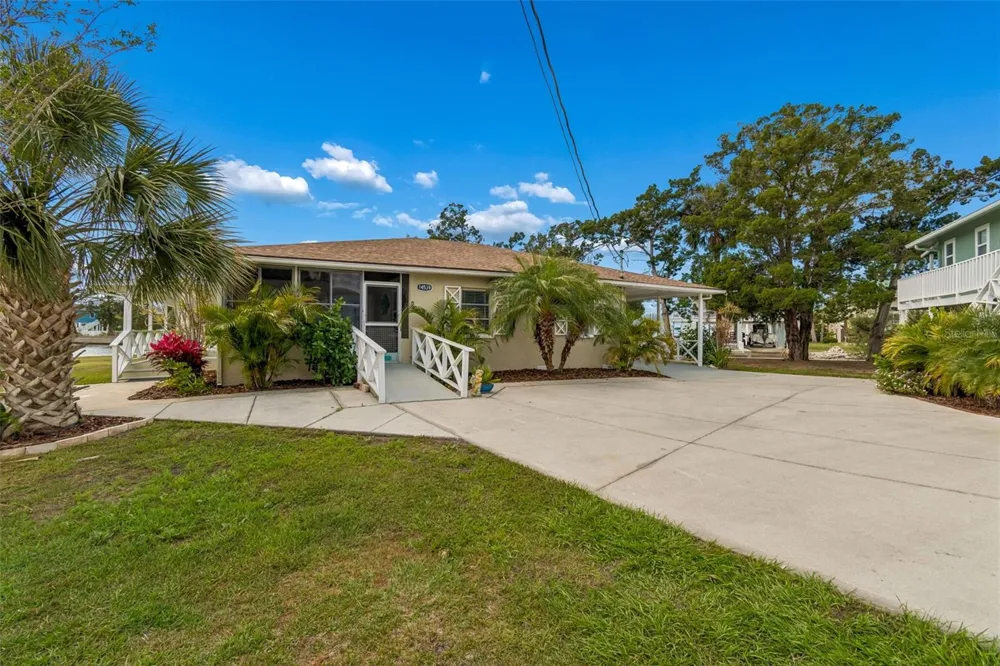 14539 COFFEY LANE Hudson, FL 34667