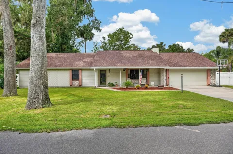 105 EDDY LANE