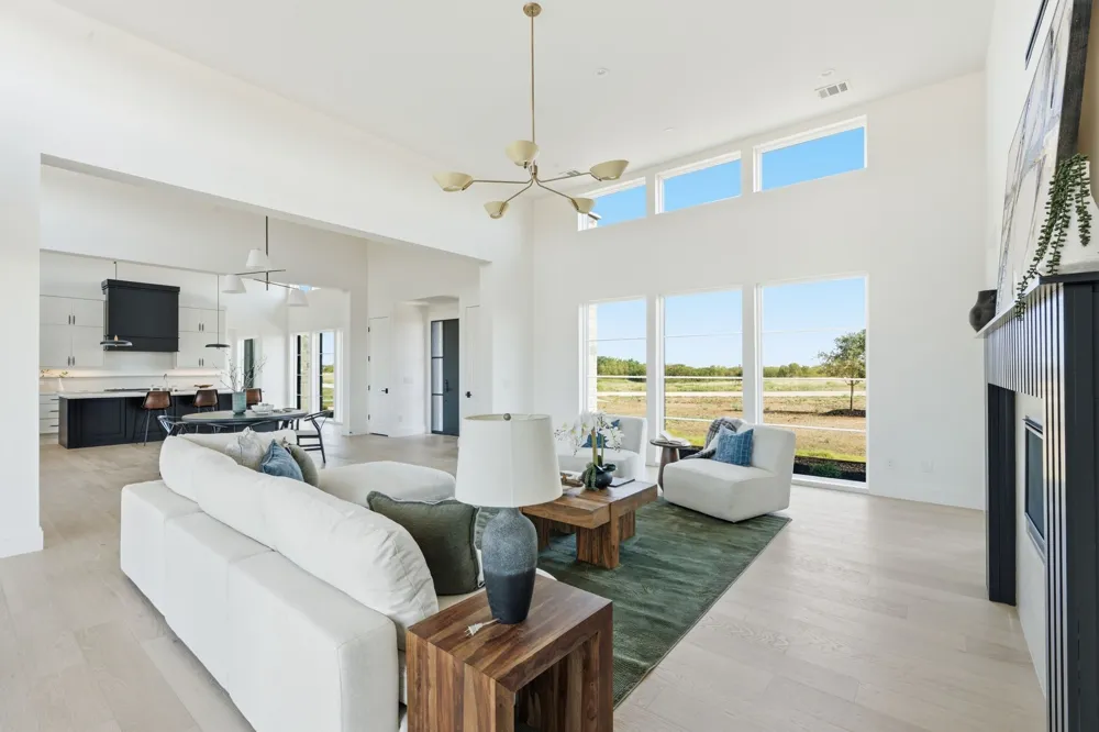 920 Waters Edge Sanger, TX 76266