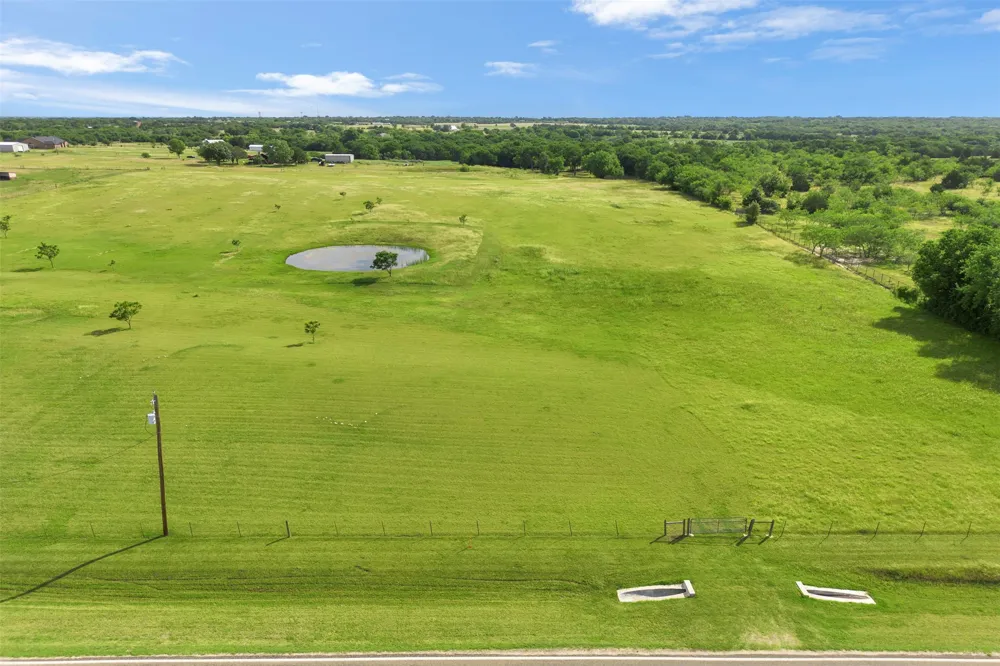 Fm 660 Ennis, TX 75119