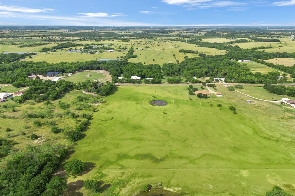 Fm 660 Ennis, TX 75119