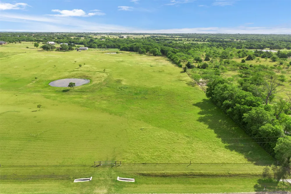 Fm 660 Ennis, TX 75119