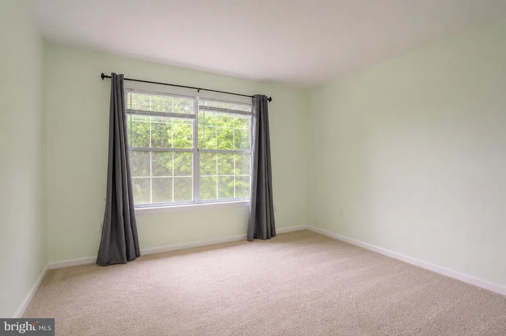 3 TOWPATH COURT Princeton, NJ 08540