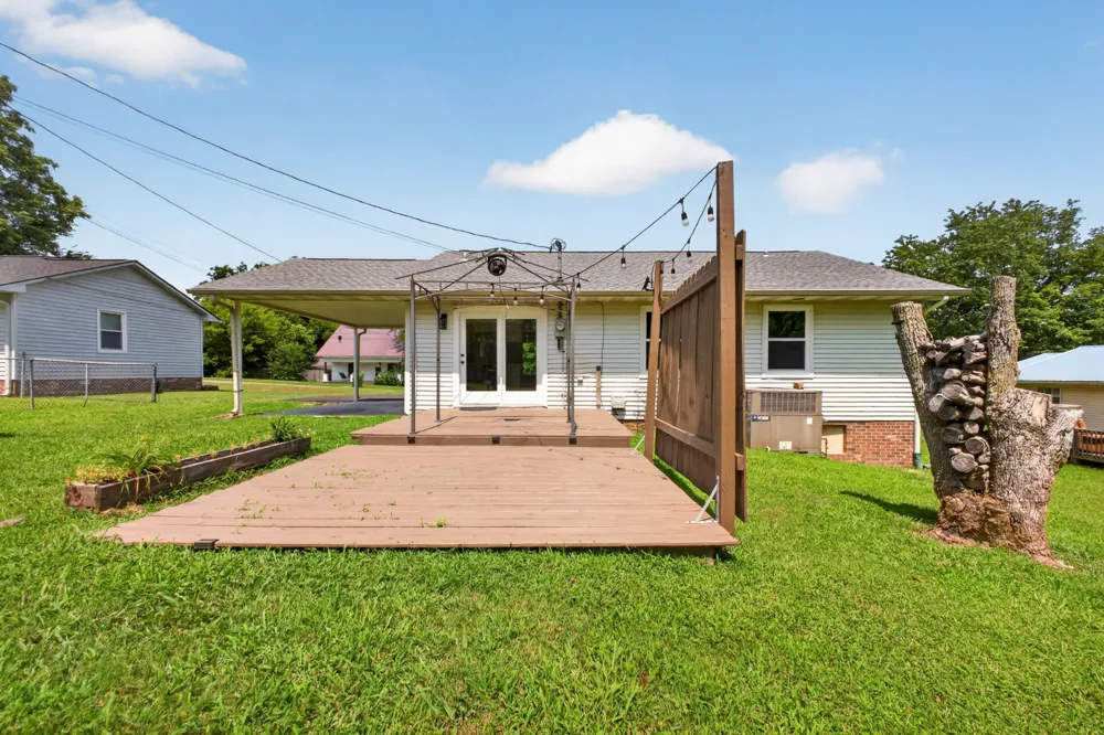 517 Wall St Mount Pleasant, TN 38474