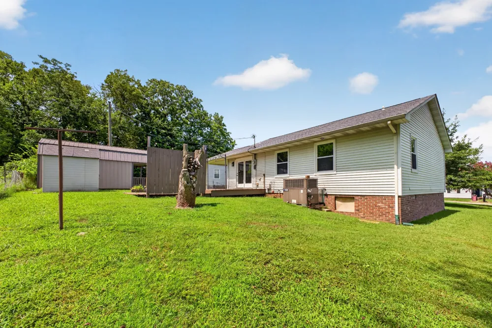 517 Wall St Mount Pleasant, TN 38474