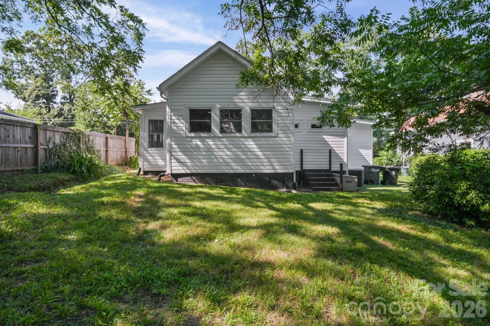 703 W Windsor Street Monroe, NC 28112