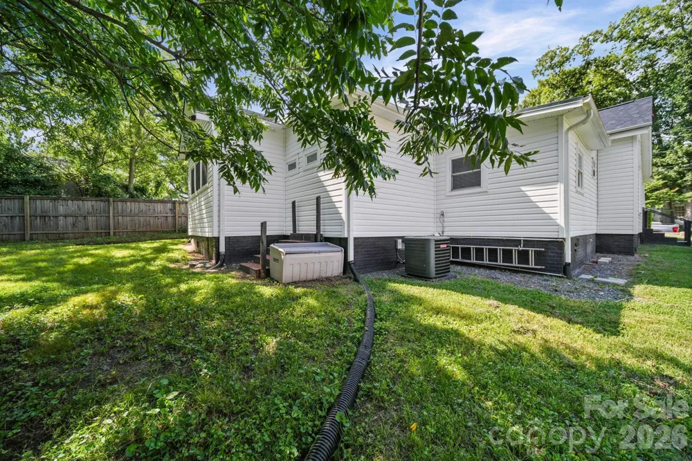 703 W Windsor Street Monroe, NC 28112