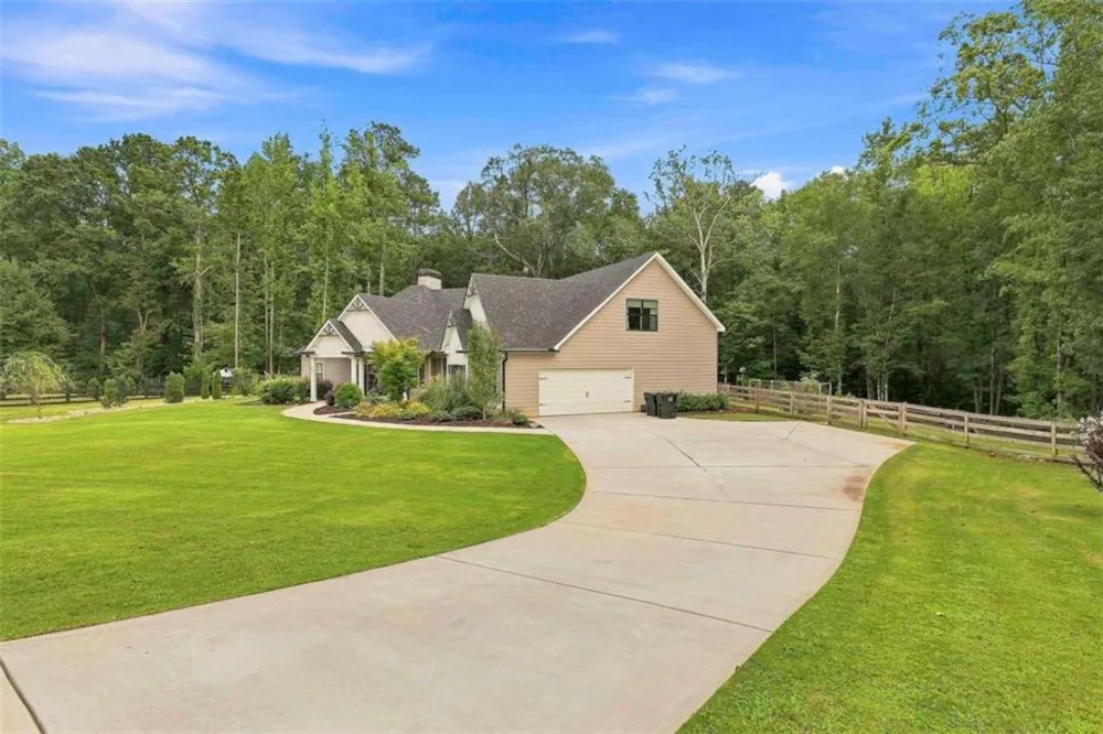 230 Windchime Way Tyrone, GA 30290