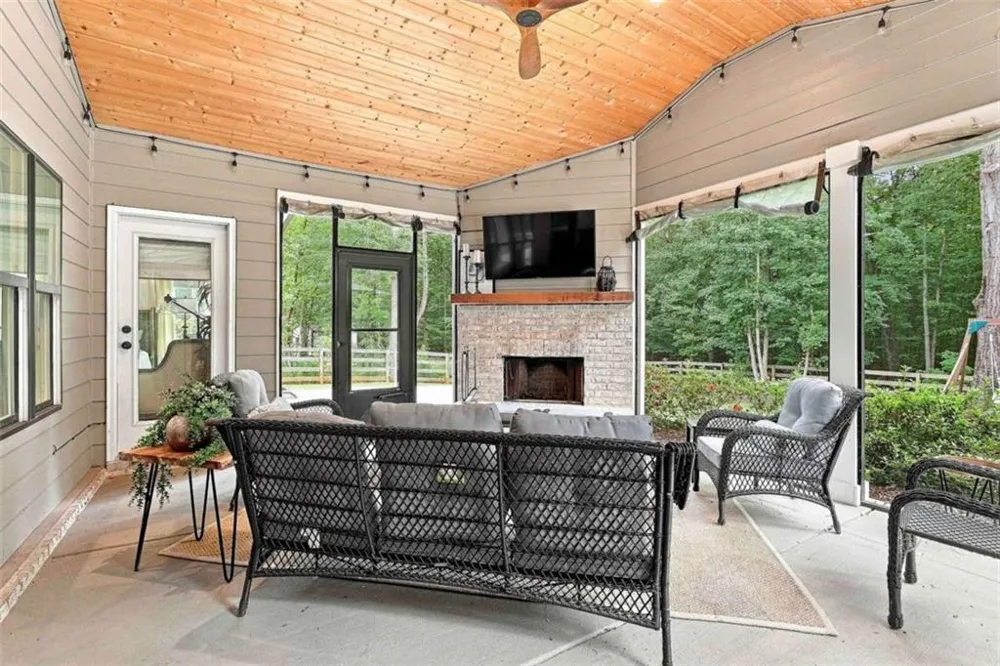 230 Windchime Way Tyrone, GA 30290
