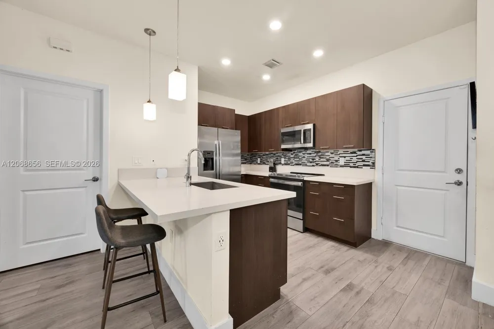 4691 NW 83rd Pkwy Doral, FL 33166