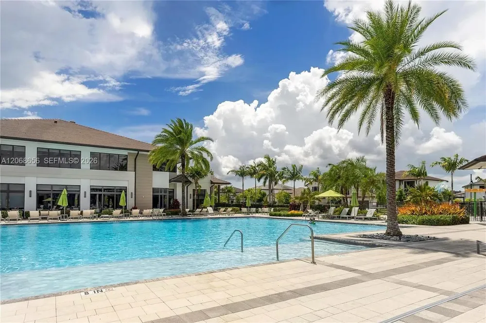 4691 NW 83rd Pkwy Doral, FL 33166
